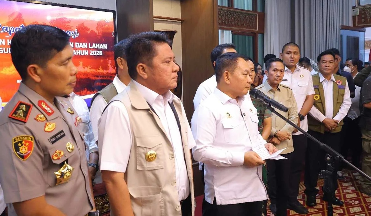ratu-dewa-paparkan-penanganan-karhutla-di-palembang-kepada-menko-polkam