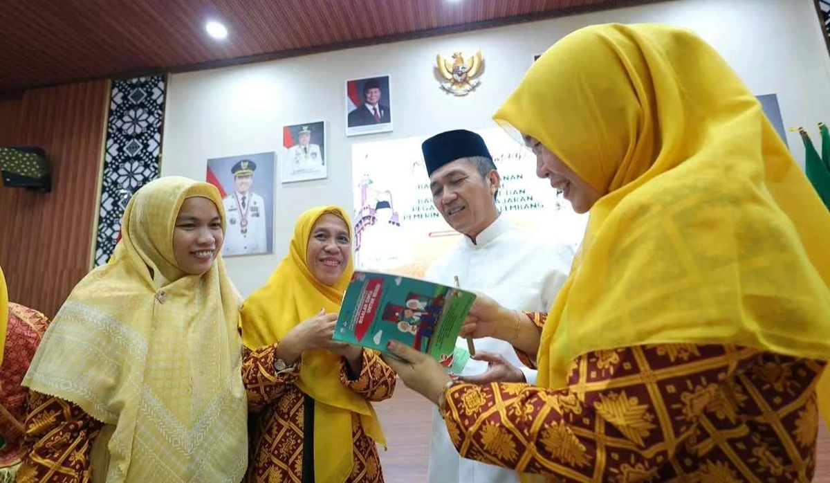 walikota-palembang-lepas-88-jemaah-umroh-gratis-tahun-2026