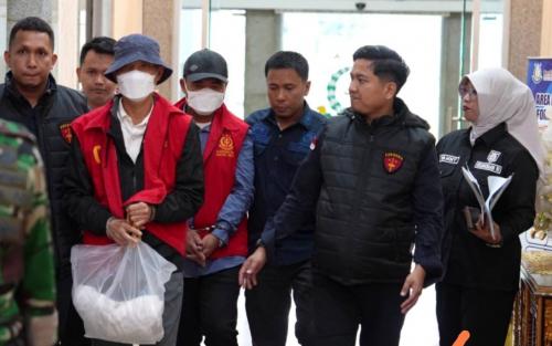 oknum-petinggi-semen-baturaja-ditahan-dugaan-korupsi-senilai-rp-743-miliar