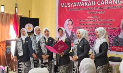 raih-29-suara-romlah-terpilih-jadi-ketua-ibi-cabang-oki-periode-20252030