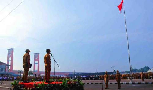 didukung-walikota-sekda-ratu-dewa-perjuangkan-nasib-honorer-sampai-ke-menpanrb