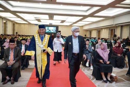 wagub-mawardi-yahya-nantikan-kerja-nyata-alumni-ump-memajukan-pembangunan-di-sumsel
