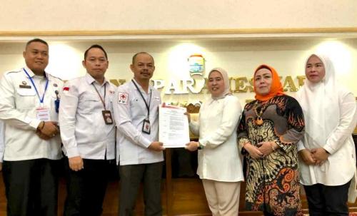 dewi-sastrani-ratu-dewa-terpilih-jadi-ketua-pmi-palembang-
