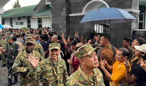 wali-kota-ratu-dewa-jadikan-retret-kesempatan-untuk-belajar-dan-silaturahmi-