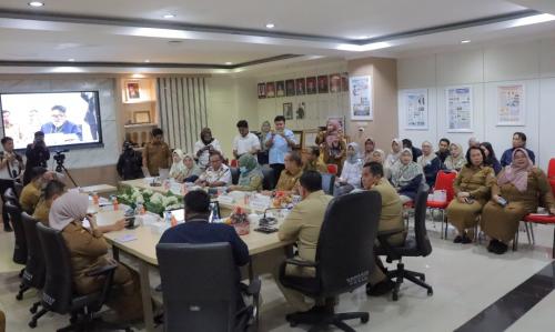 pj-walikota-a-damenta-sebut-perkembangan-harga-masih-stabil
