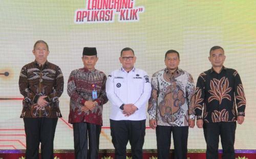 permudah-layanan-perizinan-kesbangpol-palembang-luncurkan-aplikasi-klik