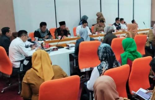 kadisdik-ansori-pimpin-rapat-pelaksanaan-ppdb-ini-pesan-pj-walikota