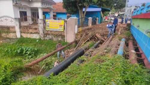 pipa-bocor-kawali-tuntut-pertamina-bertanggung-jawab-