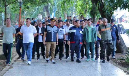 pemkot-palembang-launching-gotong-royong-jumat-bersih