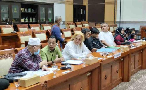 komisi-iii-dpr-ri-desak-kapolri-tindak-oknum-polisi-yang-bekingi-pt-gorby