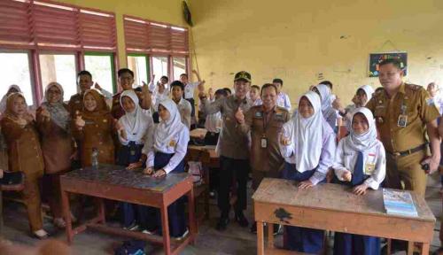 ratu-dewa--infrastuktur-smpn-5-palembang-segera-diperbaiki