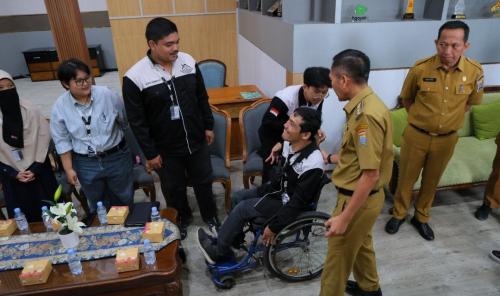 terima-audiensi-anak-difabel-dewa--harus-diberikan-kesempatan-sama-untuk-berkembang