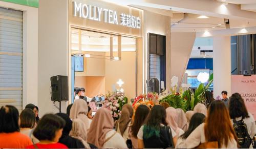molly-tea-hadir-di-indonesia-sajikan-pengalaman-teh-beraroma-bunga-premium-ala-budaya-timur
