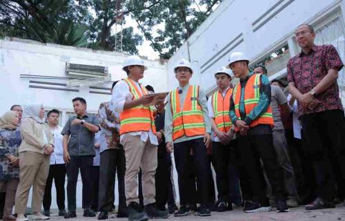 ratu-dewa-resmikan-renovasi-rumah-dinas-walikota