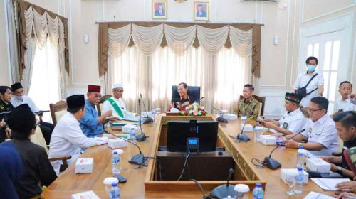 walikota-dukung-pelaksanaan-zikir-dan-haul-akbar-kiai-merogan