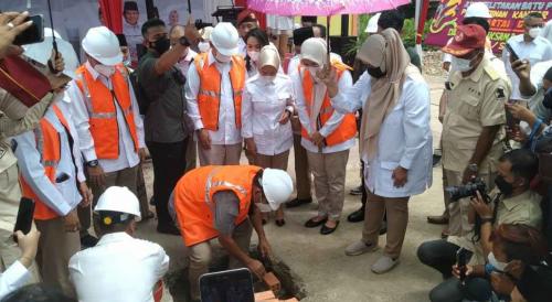 pembangunan-kantor-gerindra-sumsel-muzani-sumbang-100-juta-