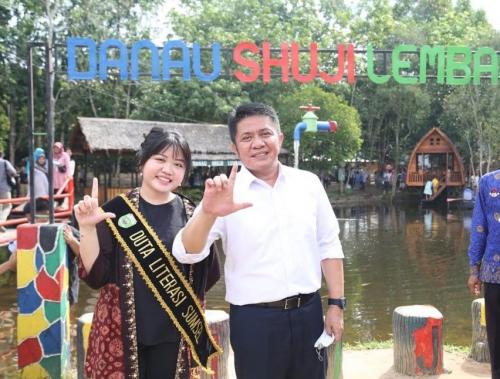 tingkatkan-budaya-literasi-di-sumsel-hd-harapkan-pojok-baca-hadir-di-semua-destinasi-wisata