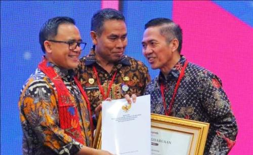 pemkot-palembang-raih-penghargaan-dari-kemenpan-rb