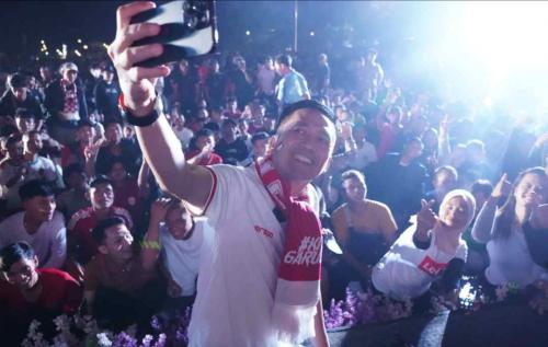 nobar-bersama-ribuan-warga-pj-walikota-palembang-ingatkan-sejarah-18-tahun-lalu