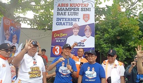 tak-sekedar-janji-paslon-yudhabahar-resmikan-program-wifi-gratis-bagi-masyarakat-palembang