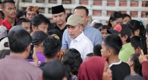 tinjau-lokasi-anak-tenggelam-di-kertapati-wali-kota-beri-dukungan-moril-kepada-keluarga-korban