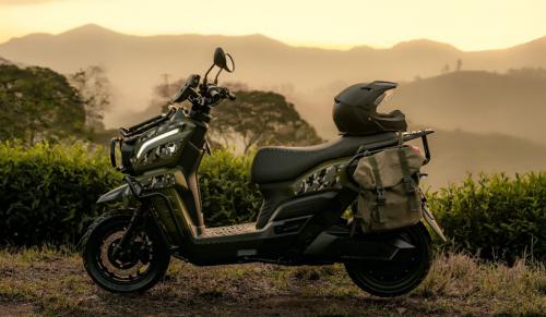 indomobil-emotor-tyranno-dinobatkan-sebagai-the-best-low-electric-motorcycle-2025