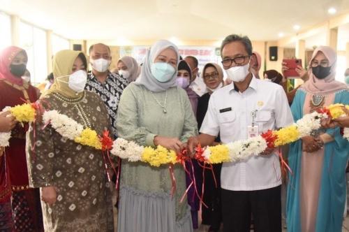 jelang-lebaran-bkow-sumsel-gandeng-umkm-gelar-bazar-ramdhan