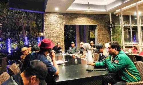 kembali-sidak-hiburan-malam-komisi-ii-minta-pengusaha-hiburan-malam-taat-aturan-